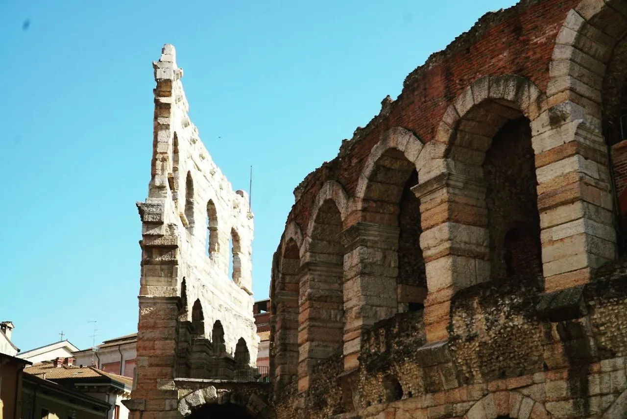 Garden Of Eden - Apartments In Verona Italia